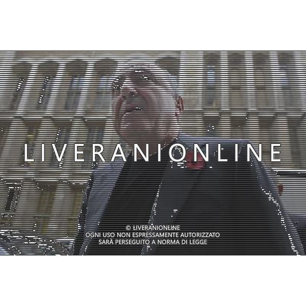 Self exiled Russian oligarch Boris Berzovsky arrives at the Royal Courts of Justice during a break on the proceedings on November 2, 2011 in London, England. Russian oligarch Boris Berezovsky accuses fellow tycoon Roman Abramovich of betraying and blackmailing him, as the two former business partners met in a London courtroom in a multibillion dollar lawsuit over an oil deal. Berezovsky\'s 3.2 billion pound ($5 billion) lawsuit claims Abramovich intimidated him into selling shares in Russian oil company Sibneft at a fraction of their value. Berezovsky is alleging breach of trust and breach of contract. (Facundo Arrizabalaga) - Photoshot - Ag. Aldo Liverani sas ITALY ONLY LONDRA - Boris Berezovsky sfida Roman Abramovich . Il dissidente russo, in rotta con Putin, chiede al magnate del Chelsea un risarcimento miliardario per Rosneft