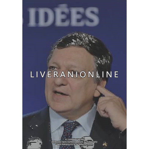 (111104) -- CANNES, Nov. 4, 2011 () -- European Commission President Jose Manuel Barroso attends a press conference during the G20 Summit in Cannes, South France, Nov. 4, 2011. European Commission President Jose Manuel Barroso on Friday said the European Union will keep its commitment to support Greece. (/Wu Wei)(msq) CANNES - IL G20 ©ag ALDO LIVERANI SAS - ITALY ONLY - *** Local Caption *** .