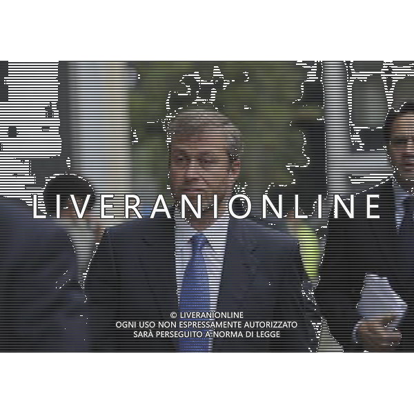 Russian oligarch Roman Abramovich arrives at the Royal Courts of Justice during a break on the proceedings on November 4, 2011 in London, England. Russian oligarch Boris Berezovsky accuses fellow tycoon Roman Abramovich of betraying and blackmailing him, as the two former business partners met in a London courtroom in a multibillion dollar lawsuit over an oil deal. Berezovsky\'s 3.2 billion pound ($5 billion) lawsuit claims Abramovich intimidated him into selling shares in Russian oil company Sibneft at a fraction of their value. Berezovsky is alleging breach of trust and breach of contract. (Facundo Arrizabalaga) ©photoshot/AG ALDO LIVERANI SAS - ITALY ONLY - *** Local Caption *** .