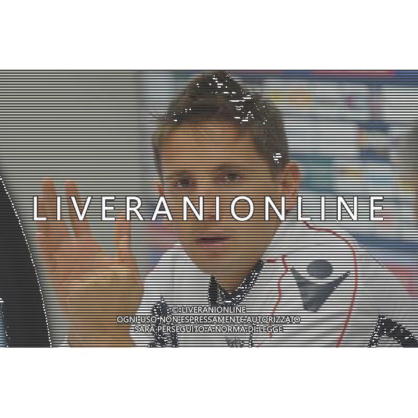 BOLOGNA 03/11/2011 CONFERENZA STAMPA ALBANO GUARALDI NELLA FOTO ALBANO GUARALDI PRES BOLOGNA CALCIO CON GASTON RAMIREZ FOTO SCHICCHI-AG ALDO LIVERANI