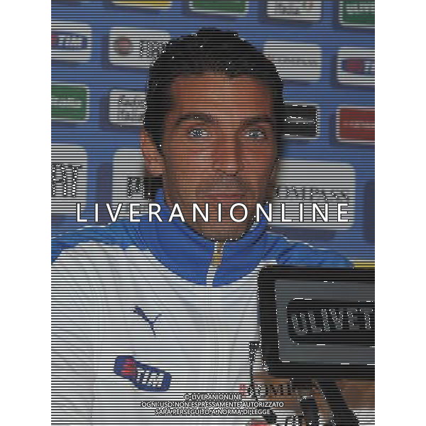 Raduno Nazionale Italiana a Coverciano Firenze - 08.11.2011 Conferenza Stampa Nella Foto:Conferenza Stampa Gianluigi Buffon /Ph.Vitez-Ag. Aldo Liverani CALCIO 