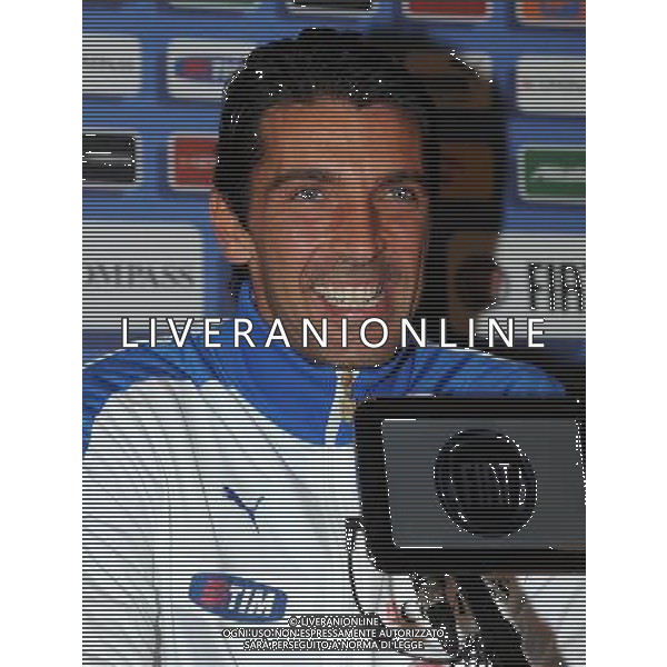 Raduno Nazionale Italiana a Coverciano Firenze - 08.11.2011 Conferenza Stampa Nella Foto:Conferenza Stampa Gianluigi Buffon /Ph.Vitez-Ag. Aldo Liverani CALCIO 