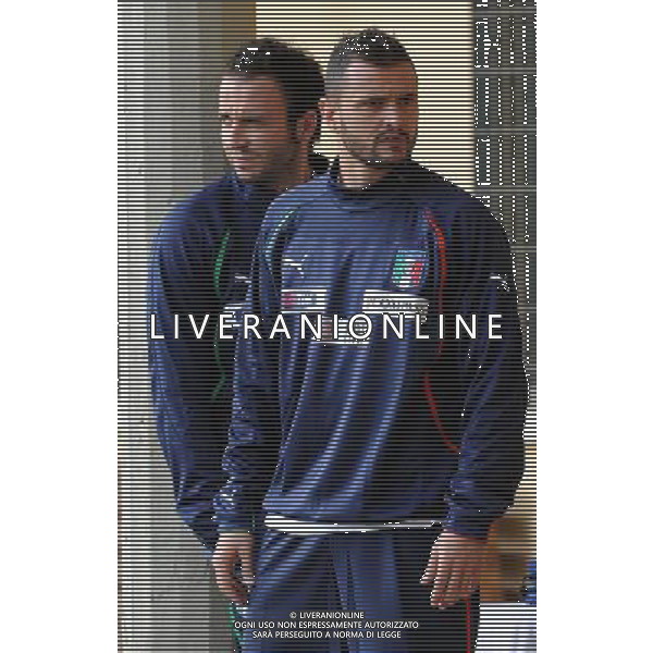 Raduno Nazionale Italiana a Coverciano Firenze - 08.11.2011 Allenamento Nella Foto:Pepe-Pazzini /Ph.Vitez-Ag. Aldo Liverani CALCIO