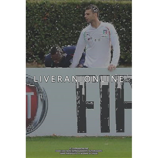 Raduno Nazionale Italiana a Coverciano Firenze - 08.11.2011 Allenamento Nella Foto:Thiago Motta scherza con Balotelli /Ph.Vitez-Ag. Aldo Liverani CALCIO