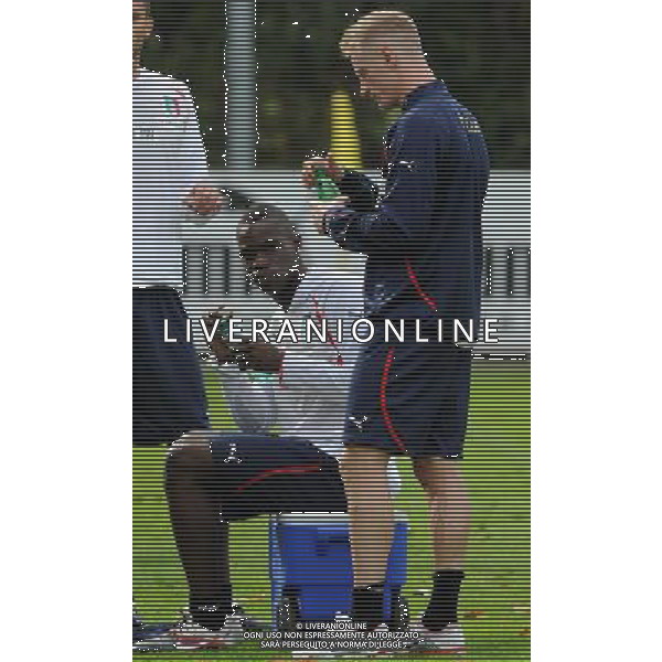 Raduno Nazionale Italiana a Coverciano Firenze - 08.11.2011 Allenamento Nella Foto:Balotelli-Abate /Ph.Vitez-Ag. Aldo Liverani CALCIO