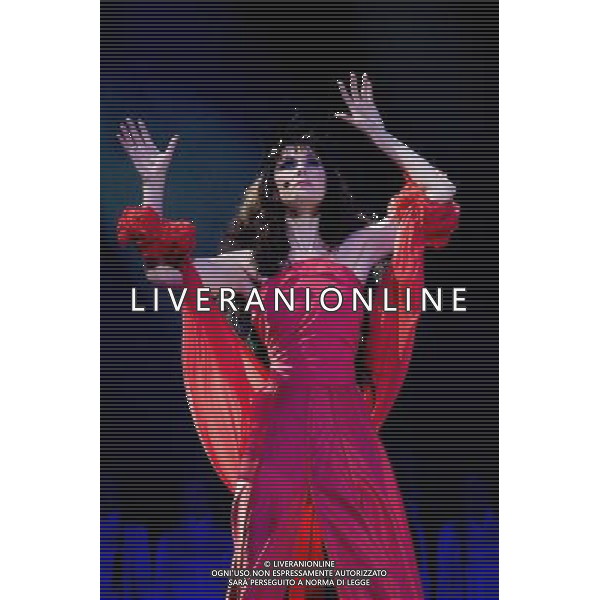 (111109) -- KIEV, Nov. 9, 2011 () -- French opera singer Emma Shaplin performs during a concert in Ukrainian capital Kiev on Nov. 8, 2011. A concert of Emma Shaplin was held here on Tuesday. (/Olga Tarnavskaya) (xhn) ©photoshot/AG ALDO LIVERANI SAS ITALY ONLY