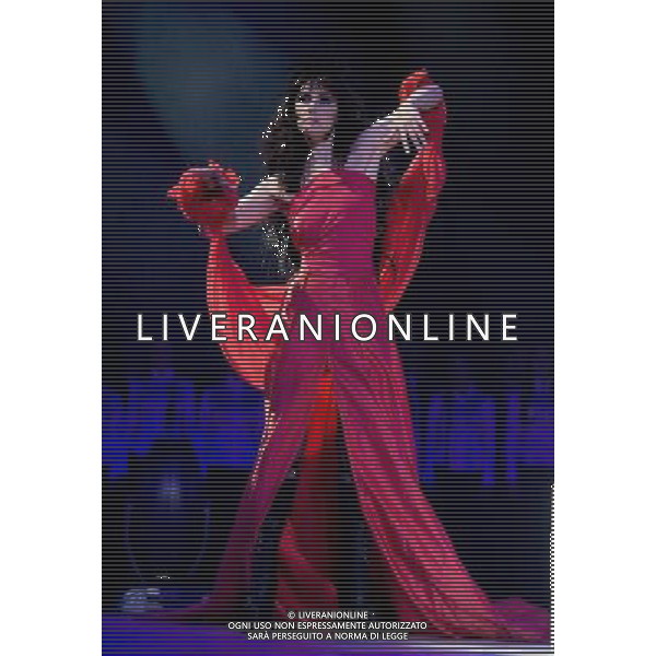(111109) -- KIEV, Nov. 9, 2011 () -- French opera singer Emma Shaplin performs during a concert in Ukrainian capital Kiev on Nov. 8, 2011. A concert of Emma Shaplin was held here on Tuesday. (/Olga Tarnavskaya) (xhn) ©photoshot/AG ALDO LIVERANI SAS ITALY ONLY