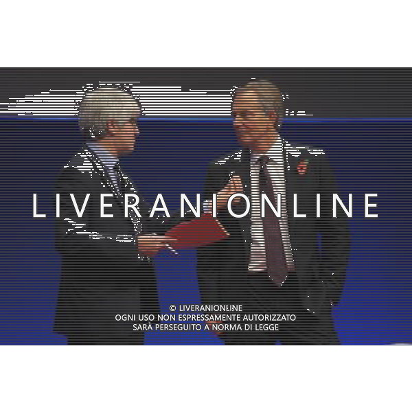 MILANO 10/11/2011 FIERAMILANOCITY WORLD BUSINESS FORUM NELLA FOTO TONY BLAIR INTERVISTATO DA BEPPE SEVERGNINI FOTO ROMANO/AG ALDO LIVERANI