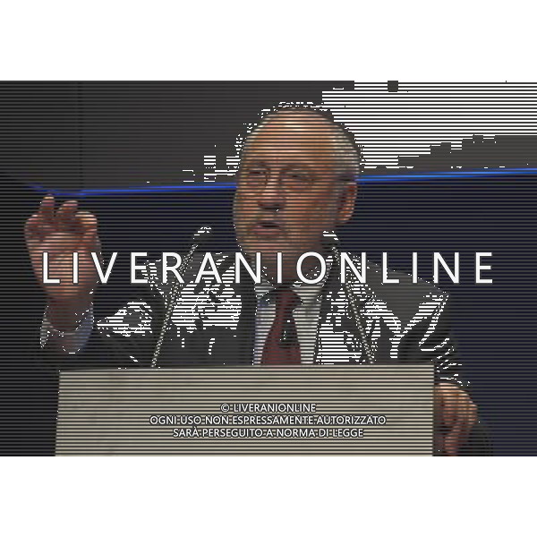MILANO 10/11/2011 FIERAMILANOCITY WORLD BUSINESS FORUM NELLA FOTO JOSEPH STIGLITZ PREMIO NOBEL 2001 PER L\'ECONOMIA FOTO ROMANO/AG ALDO LIVERANI
