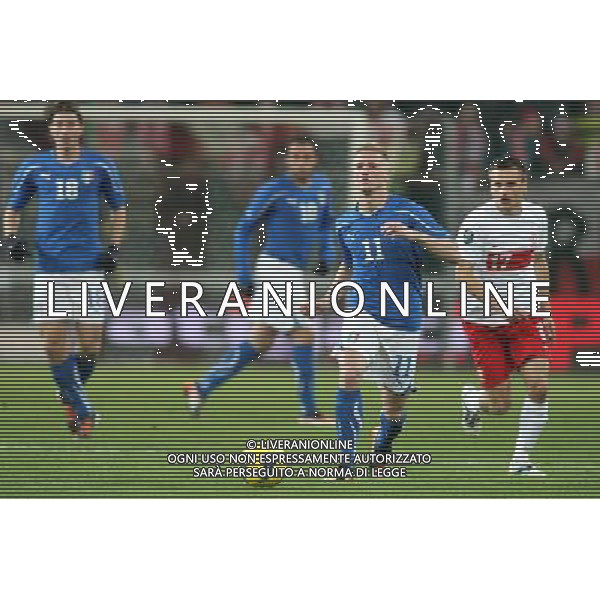 WROCLAW 11.11.2011 MIEDZYNARODOWY MECZ TOWARZYSKI: POLSKA - WLOCHY --- INTERNATIONAL FRIENDLY FOOTBALL MATCH: POLAND - ITALY IGNAZIO ABATE SLAWOMIR PESZKO FOT. PIOTR KUCZA / NEWSPIX.PL --- Newspix.pl ©AG ALDO LIVERANI SAS POLONIA ITALIA -ITALY ONLY *** Local Caption *** .