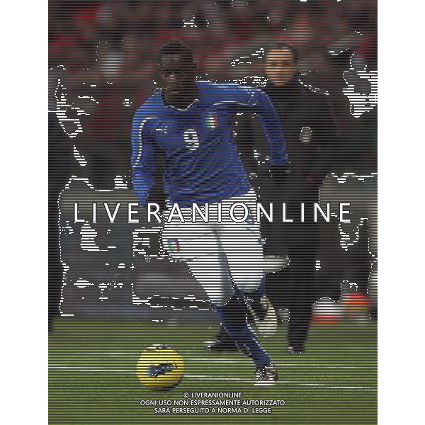 WROCLAW 11.11.2011 PILKA NOZNA REPREZENTACJA POLSKA SPARING MECZ TOWARZYSKI POLSKA - WLOCHY NZ MARIO BALOTELLI ITALY FOT MICHAL NOWAK / NEWSPIX.PL WROCLAW 11.11.2011 FOOTBALL NATIONAL TEAM FRIENDLY GAME POLAND - ITALY MICHAL NOWAK / NEWSPIX.PL --- Newspix.pl AMICHEVOLE CALCIO POLONIA ITALIA ©AGENZIA ALDO LIVERANI SAS - ITALY ONLY - *** Local Caption *** .