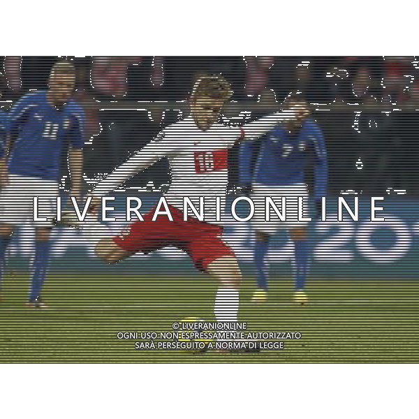 JAKUB BLASZCZYKOWSKI RZUT KARNY POLSKA vs WLOCHY POLAND vs ITALY NATIONAL FRIENDLY GAME FOOTBALL SOCCER MECZ PILKA NOZNA REPREZENTACJA WROCLAW 11 NOVEMBER 2011 PHOTO by ARTUR KRASZEWSKI APPA / NEWSPIX.PL --- Newspix.pl AMICHEVOLE CALCIO POLONIA ITALIA ©AGENZIA ALDO LIVERANI SAS - ITALY ONLY - *** Local Caption *** .