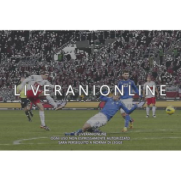 WROCLAW 11.11.2011 PIERWSZY MECZ REPREZENTACJI POLSKI NA NOWYM STADION MIEJSKI PRZY ALEJA SLASKA TOWARZYSKI MECZ PILKA NOZNA POLSKA vs WLOCHY N Z ROBERT LEWANDOWSKI /9/ GIORGIO CHIELLINI /3/ ANTONIO NOCERINO /23/ SEBASTIAN BOROWSKI / Newspix.pl FIRST MATCH NATIONAL TEAM ON NEW STADIUM IN THE ALLEY SLASKA FRIENDLY MATCH POLAND vs ITALY --- Newspix.pl AMICHEVOLE CALCIO POLONIA ITALIA ©AGENZIA ALDO LIVERANI SAS - ITALY ONLY - *** Local Caption *** .