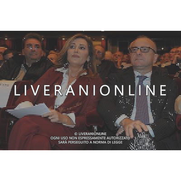 MILANO 12/11/2011 TEATRO MANZONI VIA MANZONI MANIFESTAZIONE DI GIULIANO FERRARA CONTRO IL GOVERNO TECNICO DI MARIO MONTI E A FAVORE DELLE ELEZIONI NELLA FOTO DANIELA SANTANCHE\' E GIANFRANCO ROTONDI FOTO ROMANO/AG ALDO LIVERANI