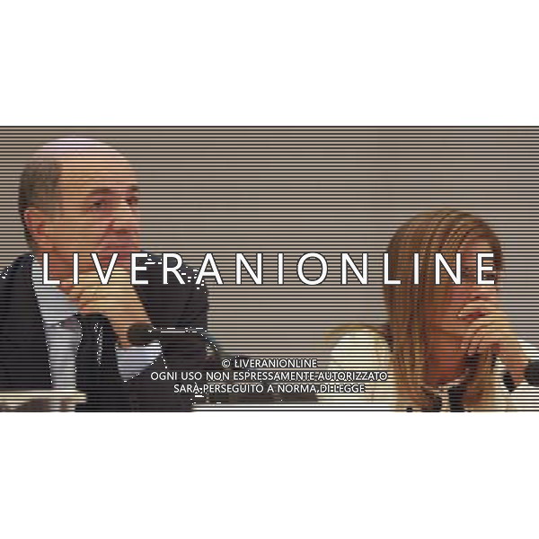 14/11/2011 MILANO P.zza Belgioioso, Firma accordo per le Pmi tra Intesa Sanpaolo e Confindustria Piccola Industria, con Corrado Passera, Emma Marcegaglia nella foto Corrado Passera, Emma Marcegaglia ph.Fiochi/ALDO LIVERANI SAS