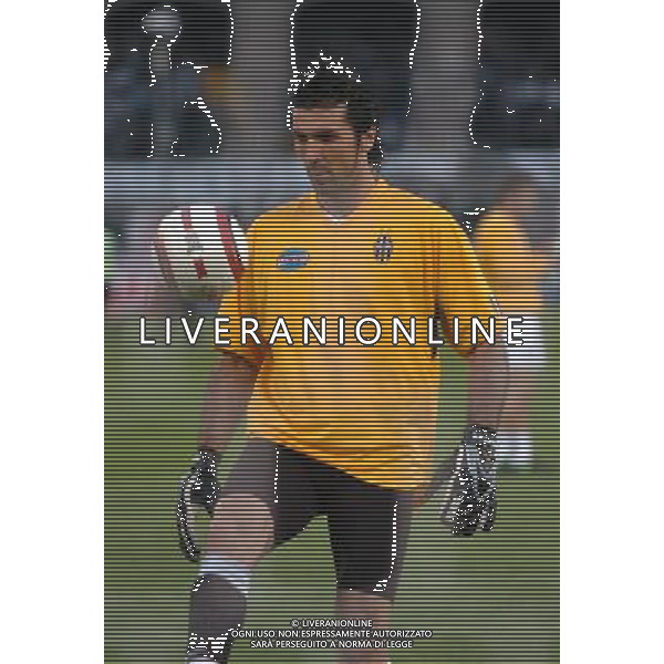 TORINO 13/05/04 FINALE TIM CUP 2003/04 JUVENTUS-LAZIO NELLA FOTO BUFFON GIANLUIGI PH GIGI ARCAINI/AG.ALDO LIVERANI