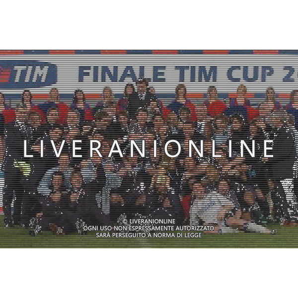 TORINO 13/05/04 FINALE TIM CUP 2003/04 JUVENTUS-LAZIO NELLA FOTO FESTA A FINE PARTITA PH GIGI ARCAINI/AG.ALDO LIVERANI