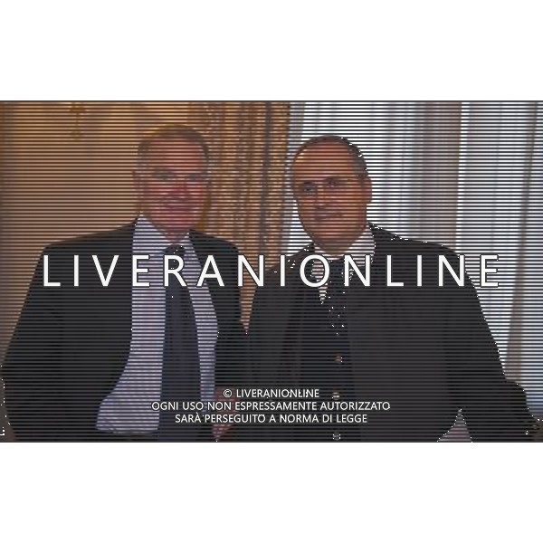 VICENZA CONSIGLIO FEDERALE 08/11/2011 nella foto Sergio Campana (AIC) Claudio Lotito (Lazio)©AG ALDO LIVERANI SAS