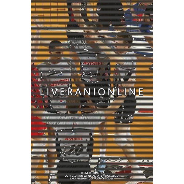 Finale gara 3 campionato di volley serie A 2003/04 partita: Sysley Tv - Coprasystel PC foto: S.Rosa/Liverani nella foto: Festa - Piacenza