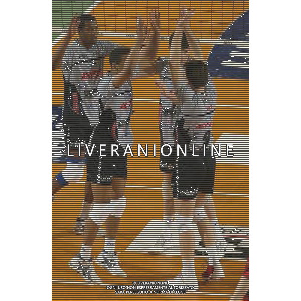 Finale gara 3 campionato di volley serie A 2003/04 partita: Sysley Tv - Coprasystel PC foto: S.Rosa/Liverani nella foto: Festa - Piacenza