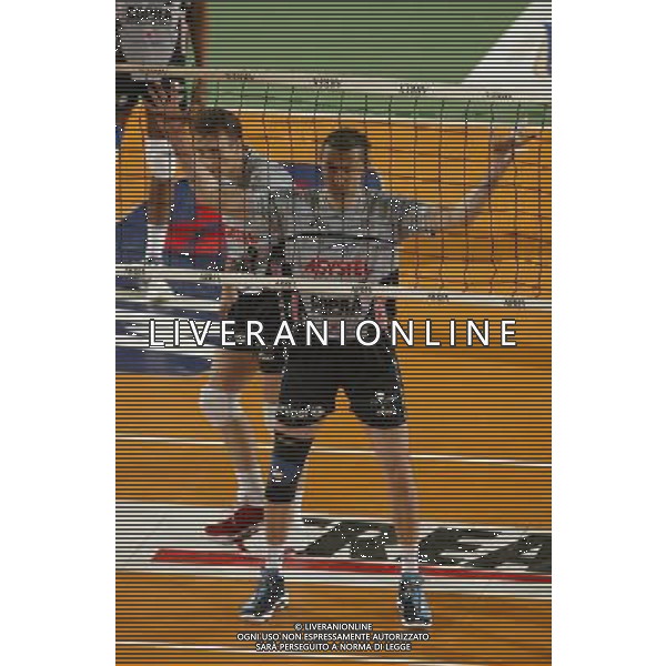 Finale gara 3 campionato di volley serie A 2003/04 partita: Sysley Tv - Coprasystel PC foto: S.Rosa/Liverani nella foto: Gardini - Piacenza