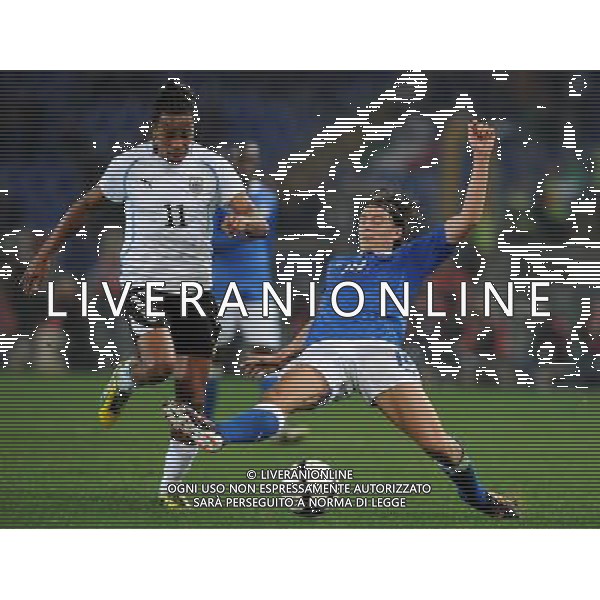 Amichevole Roma - 15.11.2011 Italia-Uruguay Nella Foto:pereira alvaro e riccardo montolivo /Ph.Vitez-Ag. Aldo Liverani