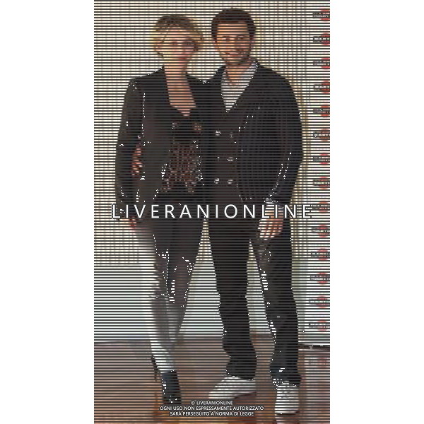 MILANO 16/11/2011 TERRAZZA MARTINI PHOTOCALL FILM \'SCIALLA!\' NELLA FOTO Barbora Bobulova - Vinicio Marchioni PH.FIOCHI/AG ALDO LIVERANI SAS