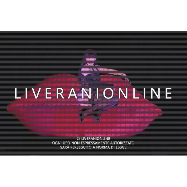 VARSAVIA IL \' CRAZY HORSE\' PER LA PRIMA VOLTA IN POLONIA © Michal Piesciuk / Newspix.pl - Ag. Aldo Liverani sas ITALY ONLY