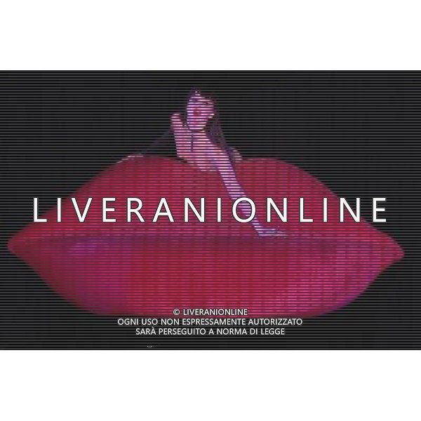 VARSAVIA IL \' CRAZY HORSE\' PER LA PRIMA VOLTA IN POLONIA © Michal Piesciuk / Newspix.pl - Ag. Aldo Liverani sas ITALY ONLY