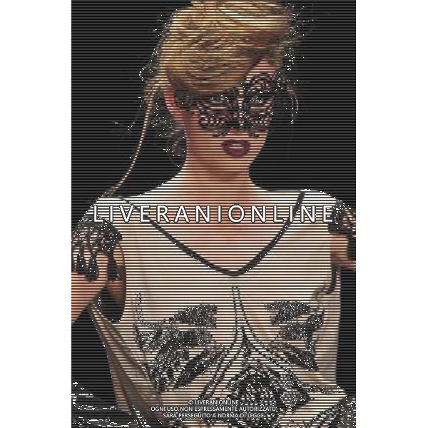 (111121) -- TEL AVIV, Nov. 21, 2011 () -- A model presents a creation of the brand Sugar Daddy during the first show of Tel Aviv Fashion Week in Tel Aviv, Israel, on Nov.21, 2011.(/Yin Dongxun)(wn) - Xinhua/Photoshot - AG. ALDO LIVERANI SAS ITALY ONLY ISRAELE - SETTIMANA DELLA MODA A TEL AVIV.