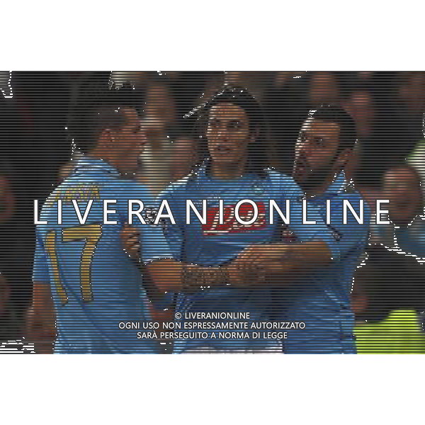 NAPOLI - MANCHESTER CITY CHAMPIONS LEAGUE 22/11/2011 NELLA FOTO: ESULTANZA DOPO IL GOL DI EDINSON CAVANI ©MOSCA/AGENZIA ALDO LIVERANI SAS