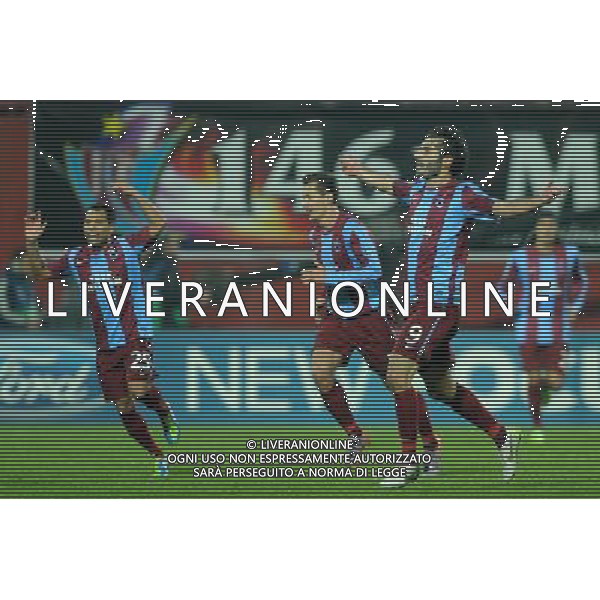 UEFA Champions League Group B soccer match between Trabzonspor and Inter Milan at Avni Aker stadium in Trabzon, Turkey, 22.11.2011. Match Scored : Trabzonspor 1 - Inter 1 Pictured: PILKA NOZNA LIGA MISTRZOW SEZON 2011/2012 TRABZONSPORT - INTER MEDIOLAN FOT.SESKIMPHOTO/NEWSPIX.PL TURKEY, GERMANY, AUSTRIA AND UK OUT !!! --- Newspix.pl /AG ALDO LIVERANI SAS CHAMPIONS LEAGUE TRABZONSPOR - INTER - ITALY ONLY - *** Local Caption *** .