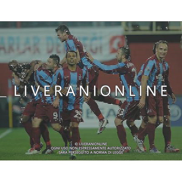 UEFA Champions League Group B soccer match between Trabzonspor and Inter Milan at Avni Aker stadium in Trabzon, Turkey, 22.11.2011. Match Scored : Trabzonspor 1 - Inter 1 Pictured: Didier Zokora, Arkadiusz Glowacki and Halil Altintop of Trabzonspor. PILKA NOZNA LIGA MISTRZOW SEZON 2011/2012 TRABZONSPORT - INTER MEDIOLAN FOT.SESKIMPHOTO/NEWSPIX.PL TURKEY, GERMANY, AUSTRIA AND UK OUT !!! --- Newspix.pl /AG ALDO LIVERANI SAS CHAMPIONS LEAGUE TRABZONSPOR - INTER - ITALY ONLY - *** Local Caption *** .