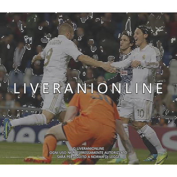 Real Madrid\'s Karim Benzema goal during Champions League match on november 22nd, 2011 Photo: Cid-Fuentes / Cebolla / ALFAQUI /AG ALDO LIVERANI REAL MADRID DINAMO ZAGABRIA CHAMPIONS LEAGUE - ITALY ONLY -