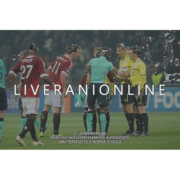 UEFA Champions League - Fase a Gironi 5Á giornata Gruppo H Milano 23-11-2011 Milan - Barcellona nella foto: le proteste di Ibra a fine gara foto Roberto Garavaglia - ag. Aldo Liverani sas