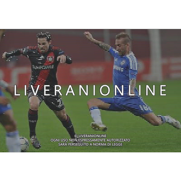 (111124) -- LEVERKUSEN, Nov. 24, 2011 () -- Gonzalo Castro (L) of Bayer 04 Leverkusen vies with Raul Meireles of Chelsea FC during the UEFA Champions League Group E match at Bay Arena in Leverkusen, Germany, Nov. 23, 2011. Bayer 04 Leverkusen won the match 2-1. (/Ma Ning) AG ALDO LIVERANI S A S ONLY ITALY