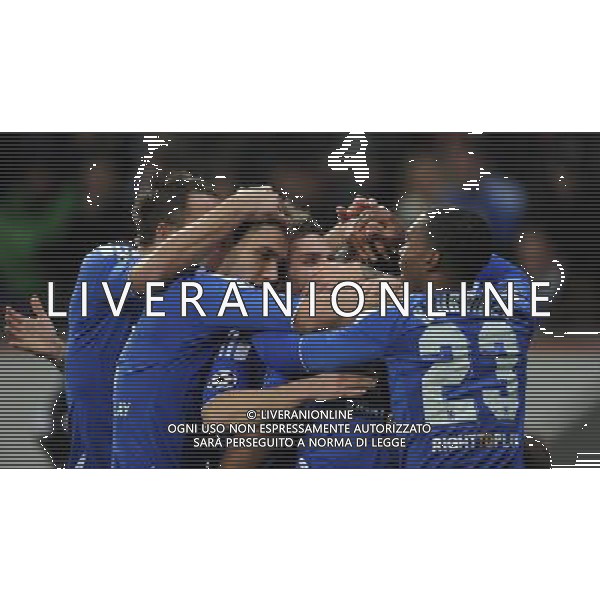 firo FuÃŸball,Fussball, 23.11.2011 Champions League Bayer Leverkusen - FC Chelsea London JUbeltraube Ã¼ber das Tor zum 1:0 fÃ¼r Chelsea durch Didier Drogba BAYER LEVERKUSEN - CHELSEA firosportphoto/Agenzia Aldo Liverani Sas - italy only - *** Local Caption *** .
