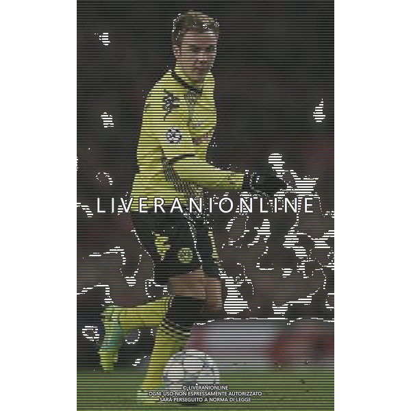 Borussia Dortmund\'s Mario Götze Football - UEFA Champions League - Group F - Arsenal London v Borussia Dortmund - Wed 23 Nov 2011 - Emirates Stadium - London - UK Foto: Michal Zemanek / Newspix.pl LIGA MISTRZOW SEZON 2011/2012 PILKA NOZNA ARSENAL LONDYN vs BORUSSIA DORTMUND --- Newspix.pl - AG. ALDO LIVERANI SAS ITALY ONLY