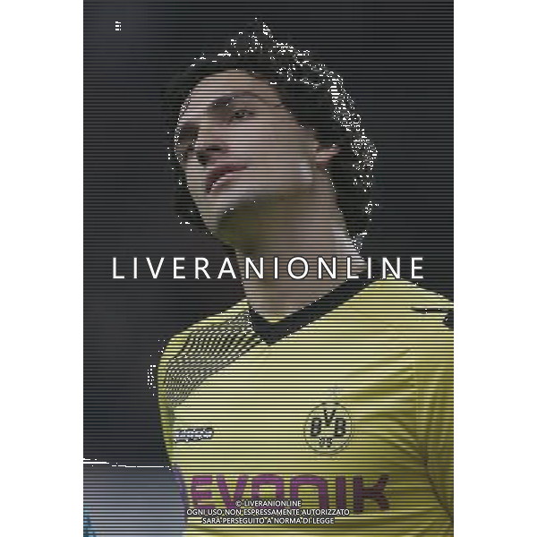 Borussia Dortmund\'s Mats Hummels Football - UEFA Champions League - Group F - Arsenal London v Borussia Dortmund - Wed 23 Nov 2011 - Emirates Stadium - London - UK Foto: Michal Zemanek / Newspix.pl LIGA MISTRZOW SEZON 2011/2012 PILKA NOZNA ARSENAL LONDYN vs BORUSSIA DORTMUND --- Newspix.pl - AG. ALDO LIVERANI SAS ITALY ONLY