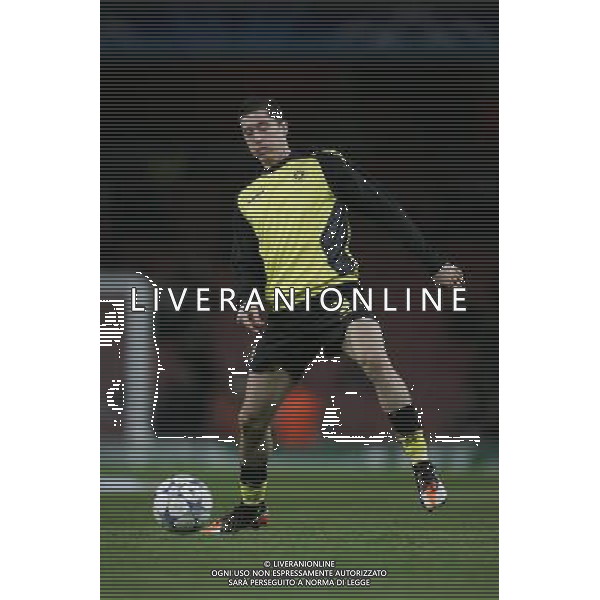 Borussia Dortmund\'s Robert Lewandowski Football - UEFA Champions League - Group F - Arsenal London v Borussia Dortmund - Wed 23 Nov 2011 - Emirates Stadium - London - UK Foto: Michal Zemanek / Newspix.pl LIGA MISTRZOW SEZON 2011/2012 PILKA NOZNA ARSENAL LONDYN vs BORUSSIA DORTMUND --- Newspix.pl - AG. ALDO LIVERANI SAS ITALY ONLY