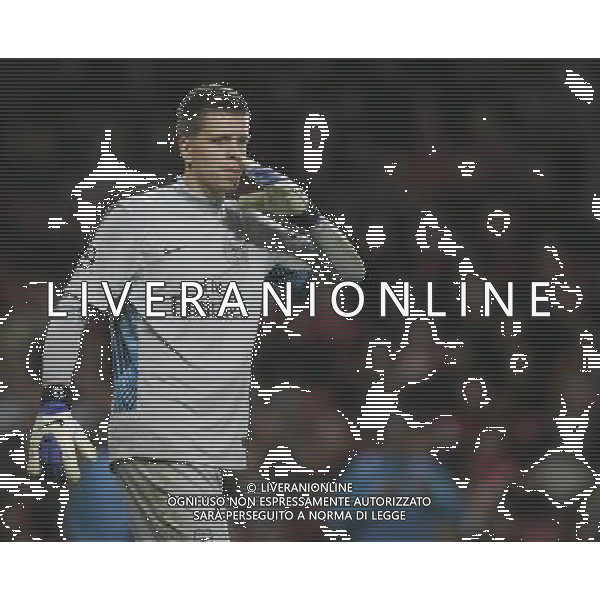 Arsenal\'s Wojciech Szczesny Football - UEFA Champions League - Group F - Arsenal London v Borussia Dortmund - Wed 23 Nov 2011 - Emirates Stadium - London - UK Foto: Michal Zemanek / Newspix.pl LIGA MISTRZOW SEZON 2011/2012 PILKA NOZNA ARSENAL LONDYN vs BORUSSIA DORTMUND --- Newspix.pl - AG. ALDO LIVERANI SAS ITALY ONLY