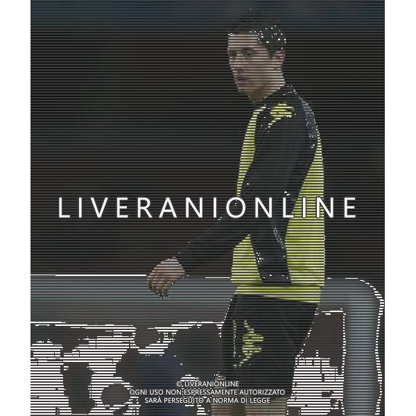 Borussia Dortmund\'s Robert Lewandowski Football - UEFA Champions League - Group F - Arsenal London v Borussia Dortmund - Wed 23 Nov 2011 - Emirates Stadium - London - UK Foto: Michal Zemanek / Newspix.pl LIGA MISTRZOW SEZON 2011/2012 PILKA NOZNA ARSENAL LONDYN vs BORUSSIA DORTMUND --- Newspix.pl - AG. ALDO LIVERANI SAS ITALY ONLY