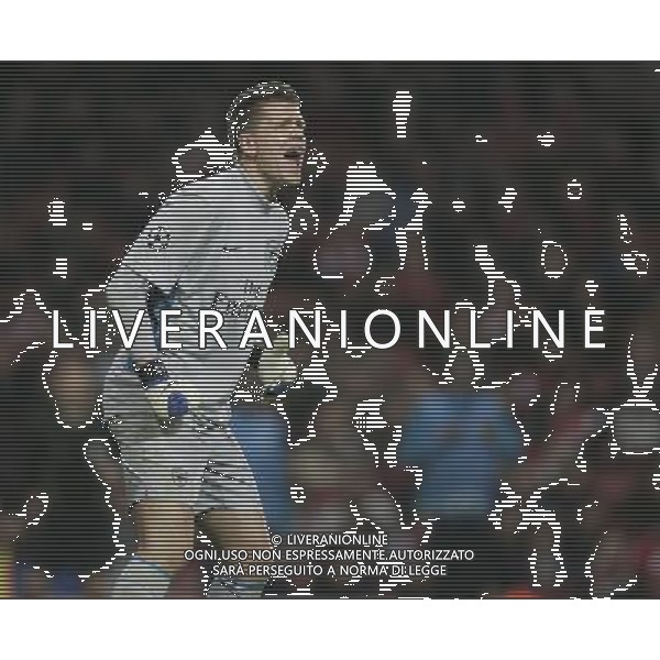 Arsenal\'s Wojciech Szczesny Football - UEFA Champions League - Group F - Arsenal London v Borussia Dortmund - Wed 23 Nov 2011 - Emirates Stadium - London - UK Foto: Michal Zemanek / Newspix.pl LIGA MISTRZOW SEZON 2011/2012 PILKA NOZNA ARSENAL LONDYN vs BORUSSIA DORTMUND --- Newspix.pl - AG. ALDO LIVERANI SAS ITALY ONLY