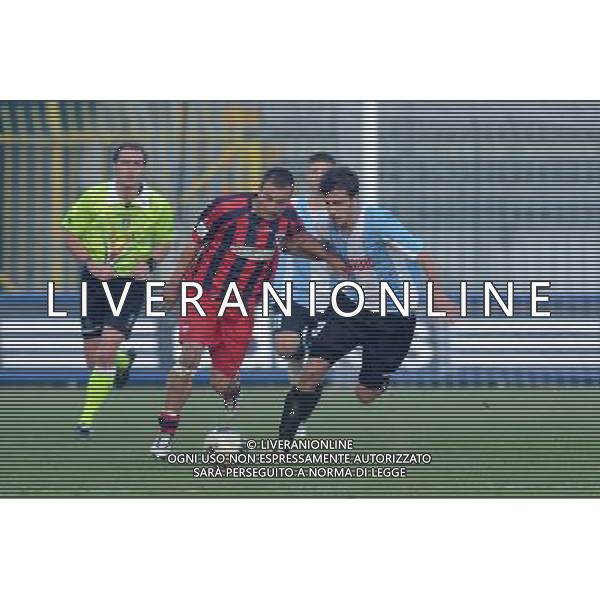 Campionato Lega PRO 1° Divisione girone A - 14° Giornata Monza 27-11-2011 Tritium - Taranto nella foto: De Gasperi (Taranto) a SX e Possenti (Tritium) foto Roberto Garavaglia - ag. Aldo Liverani sas