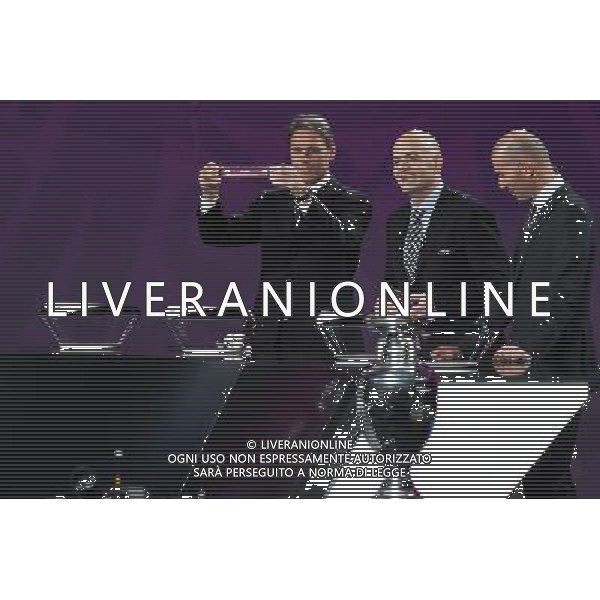 02.12.2011 KIJOW, UKRAINA, (KYIEV), PALAC UKRAINA (UKRAINA PALACE) UEFA EURO 2012 LOSOWANIE GRUP MISTRZOSTW EUROPY EURO 2012 (UKRAINA PALACE FINAL GROUP DRAW EURO 2012) NZ MARCO VAN BASTEN (L), GIANNI INNFRANTINO, ZINEDINE ZIDANE - MARCO VAN BASTEN LOSUJE ROSJE DO POLSKIEJ GRUPY GRUPA A GROUP A FOTO LUKASZ GROCHALA/CYFRASPORT/NEWSPIX.PL --- Newspix.pl AG ALDO LIVERANI S A S ONLY ITALY *** Local Caption *** www.newspix.pl mail us: info@newspix.pl call us: 0048 022 23 22 222 --- Polish Picture Agency by Ringier Axel Springer Poland