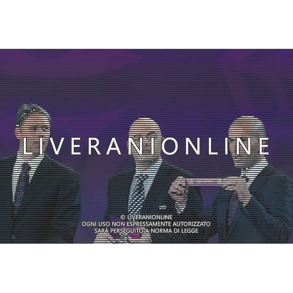 02.12.2011 KIJOW, UKRAINA, (KYIEV), PALAC UKRAINA (UKRAINA PALACE) UEFA EURO 2012 LOSOWANIE GRUP MISTRZOSTW EUROPY EURO 2012 (UKRAINA PALACE FINAL GROUP DRAW EURO 2012) NZ MARCO VAN BASTEN (L), GIANNI INNFRANTINO, ZINEDINE ZIDANE - GRUPA A LOSUJE CZECHOW DO POLSKIEJ GRUPY FOTO LUKASZ GROCHALA/CYFRASPORT/NEWSPIX.PL --- Newspix.pl AG ALDO LIVERANI S A S ONLY ITALY *** Local Caption *** www.newspix.pl mail us: info@newspix.pl call us: 0048 022 23 22 222 --- Polish Picture Agency by Ringier Axel Springer Poland