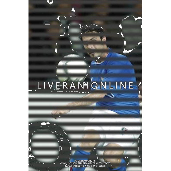 Neuchatel (Svizzera) 30/04/2003 Svizzera - Italia Amichevole nella foto Stefano Fiore Agenzia Aldo Liverani