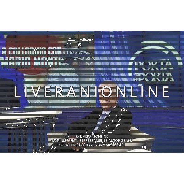 IL PRESIDENTE DEL CONSIGLIO MARIO MONTI OSPITE DELLA TRASMISSIONE TELEVISIVA \'PORTA A PORTA\' CONDOTTA DA BRUNO VESPA - ROMA 06/12/2011 ©CORRADETTI/AGENZIA ALDO LIVERANI SAS
