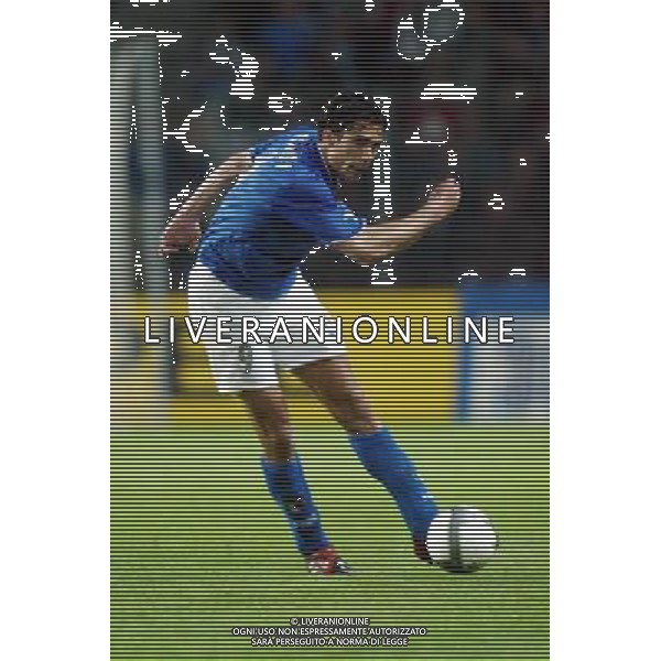Neuchatel (Svizzera) 30/04/2003 Svizzera - Italia Amichevole nella foto Bernardo Corradi Agenzia Aldo Liverani