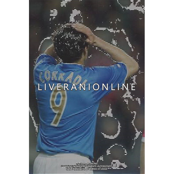 Neuchatel (Svizzera) 30/04/2003 Svizzera - Italia Amichevole nella foto Bernardo Corradi Agenzia Aldo Liverani